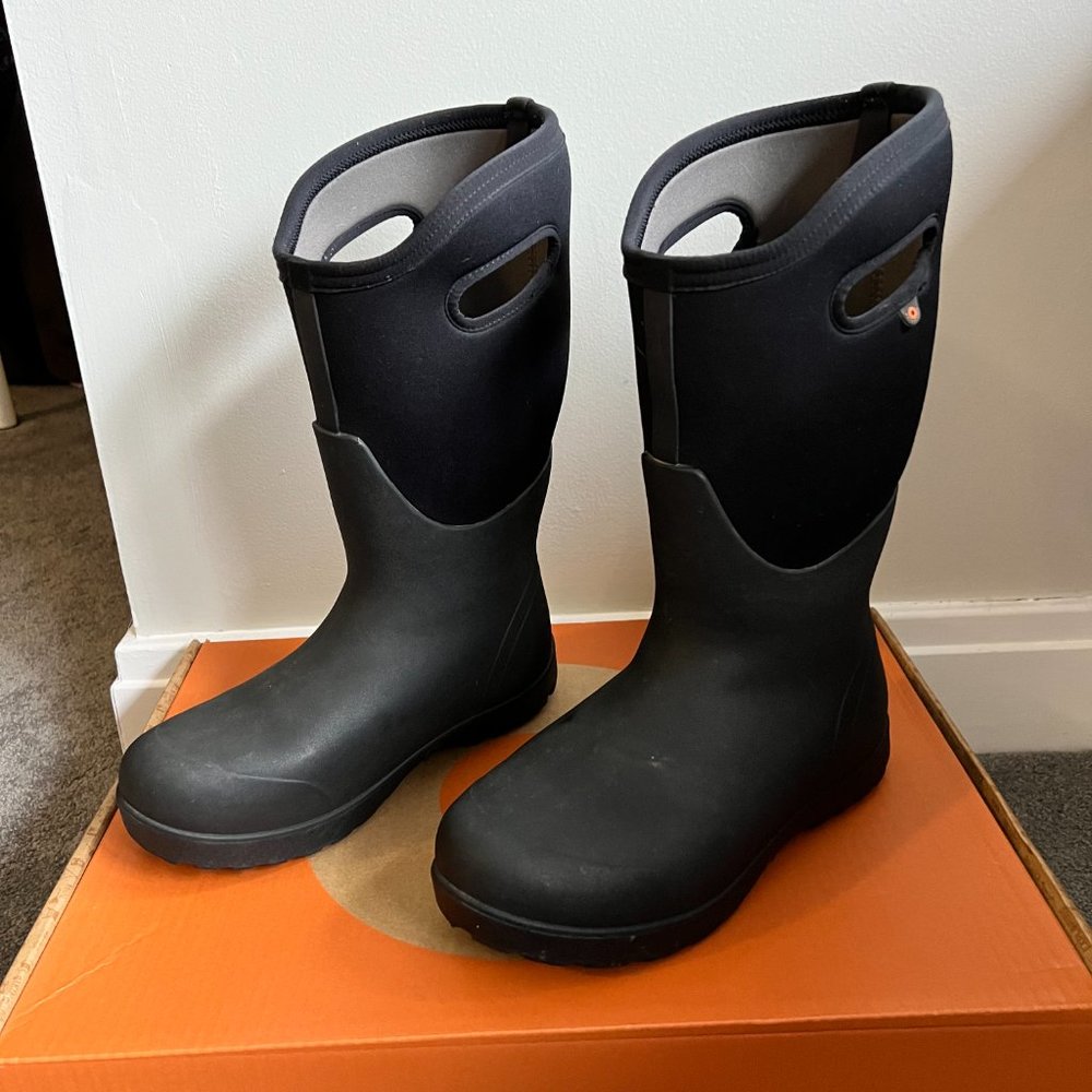 Bogs Wide Calf Womens 10, Insulated and Waterproof